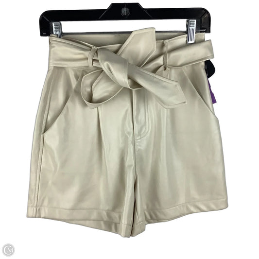 Shorts By Sadie & Sage In Cream, Size: Xs