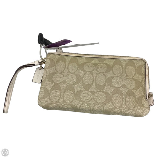 Wristlet Designer By Coach, Size: Medium