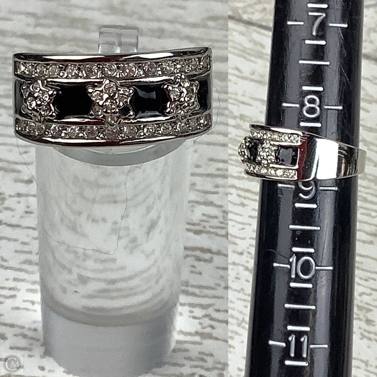 Ring Band By Clothes Mentor Size 8.5