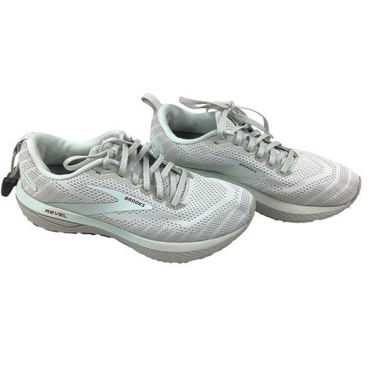 Shoes Athletic By Brooks In White, Size: 8