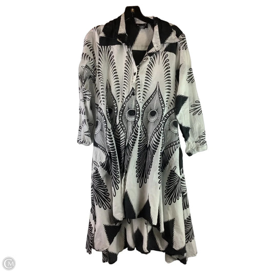Dress Casual Midi By Clothes Mentor In Black & White, Size: M