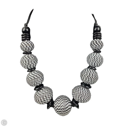 Necklace Other By Clothes Mentor