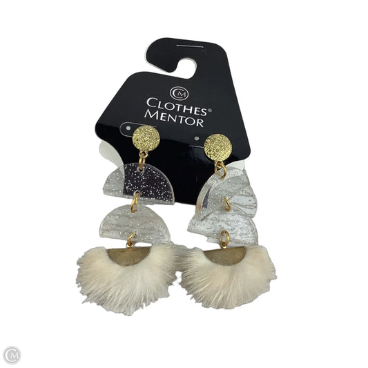 Earrings Dangle/drop By Clothes Mentor