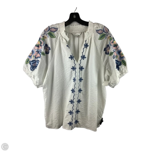 Top Short Sleeve By Crown And Ivy In White, Size: Xl