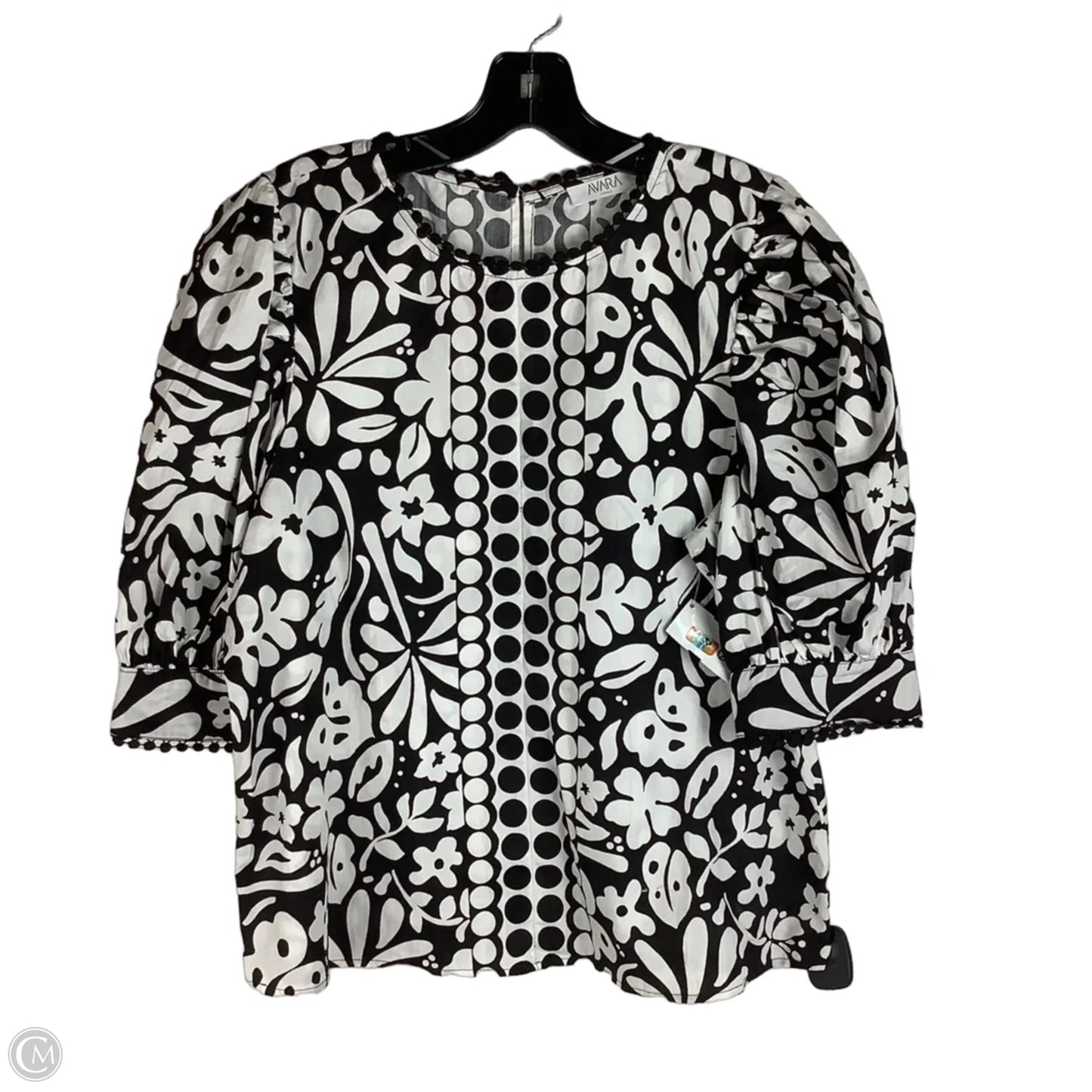 Top Short Sleeve By Clothes Mentor In Black & White, Size: L