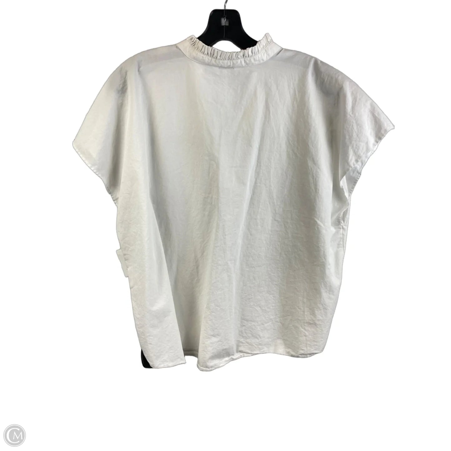 Top Short Sleeve By Crown And Ivy In White, Size: L
