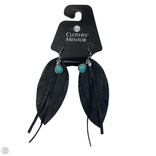 Earrings Dangle/drop By Clothes Mentor