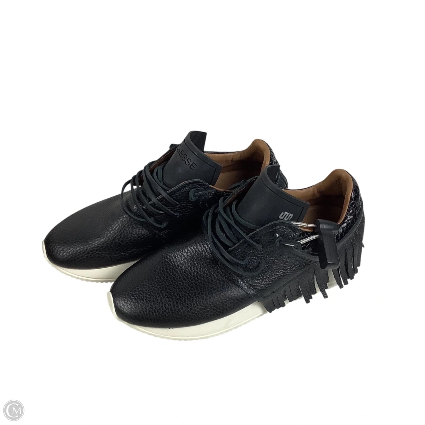 Shoes Sneakers By Cmc In Black, Size: 37