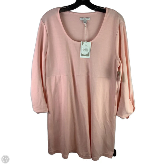 Dress Casual Short By Free Assembly In Coral, Size: L