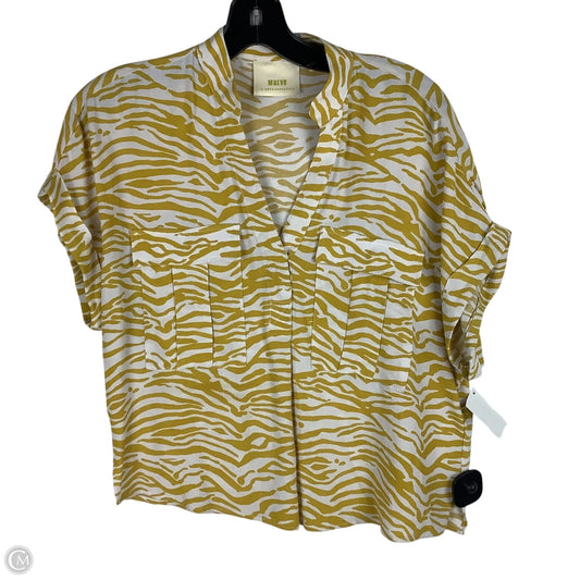 Top Short Sleeve By Clothes Mentor In Yellow, Size: Xsp