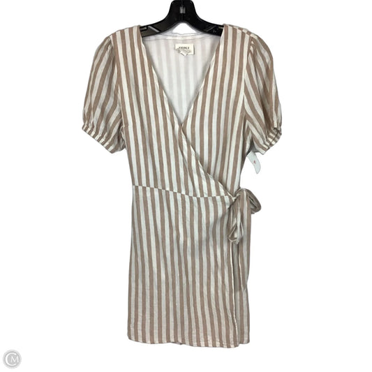 Dress Casual Short By Everly In Cream & White, Size: M