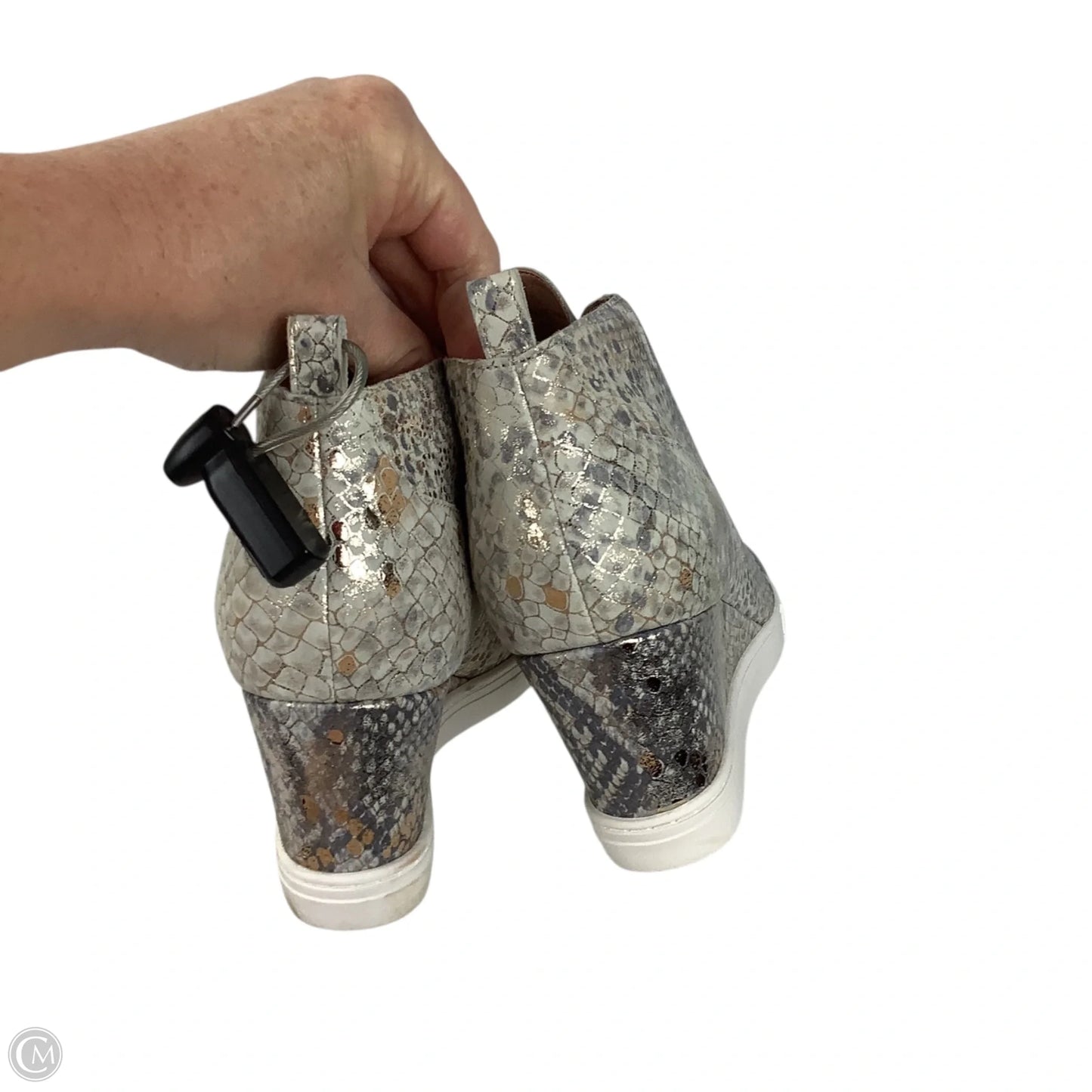 Shoes Heels Wedge By Clothes Mentor In Snakeskin Print, Size: 9.5