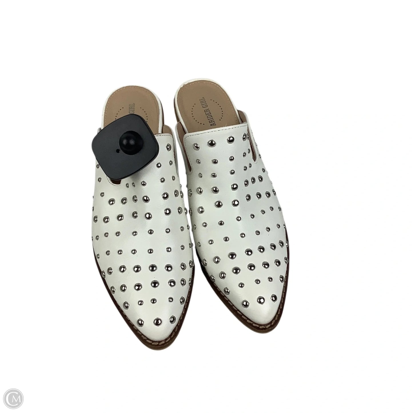 Shoes Heels Block By Clothes Mentor In Cream & Silver, Size: 6.5