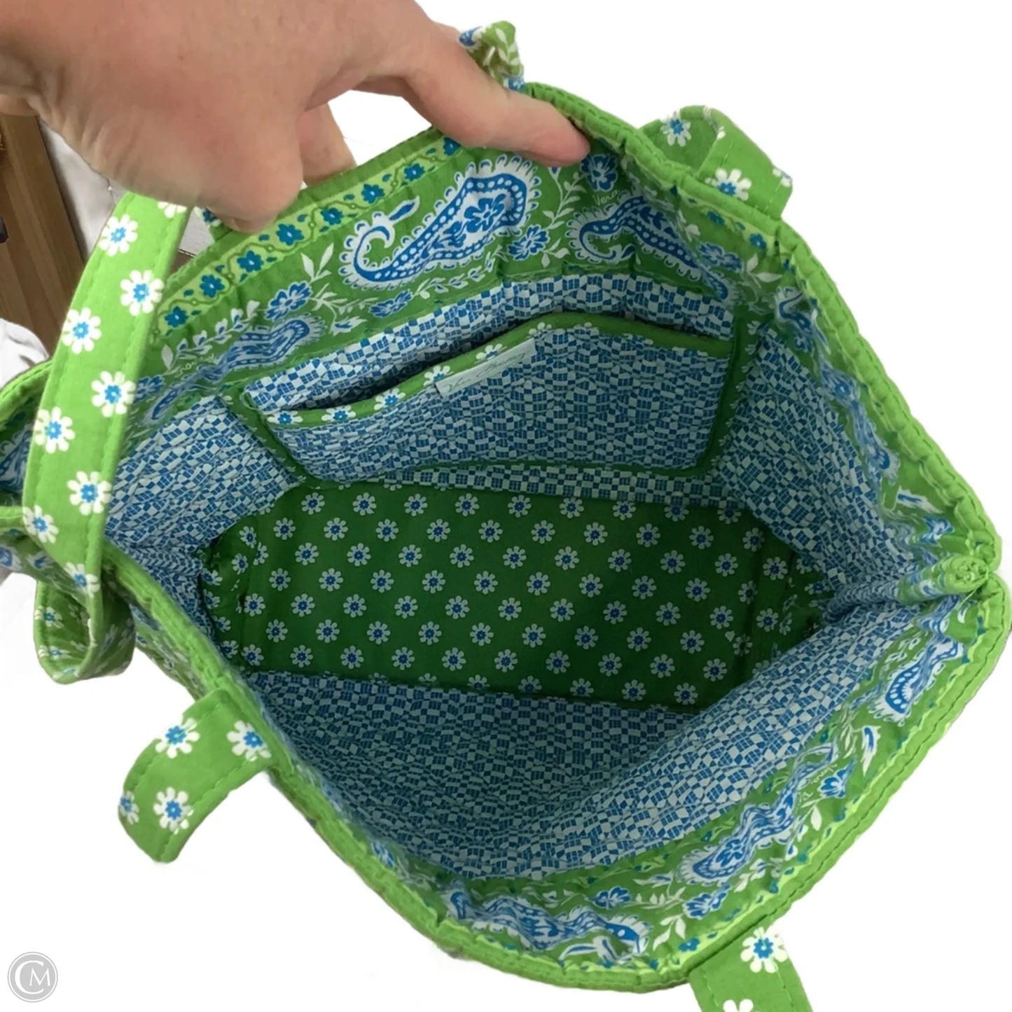 Handbag By Vera Bradley, Size: Medium