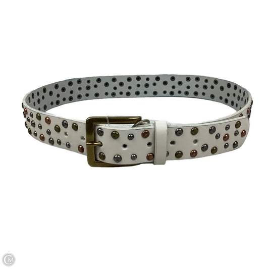 Belt Leather By Clothes Mentor, Size: Medium