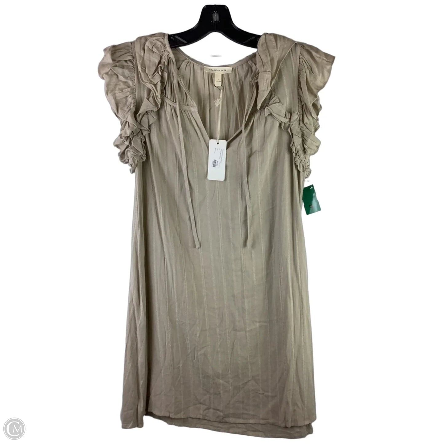 Dress Casual Short By Grade & Gather In Beige, Size: S