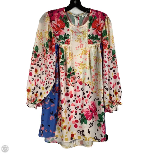 Dress Casual Short By Umgee In Multi-colored, Size: M