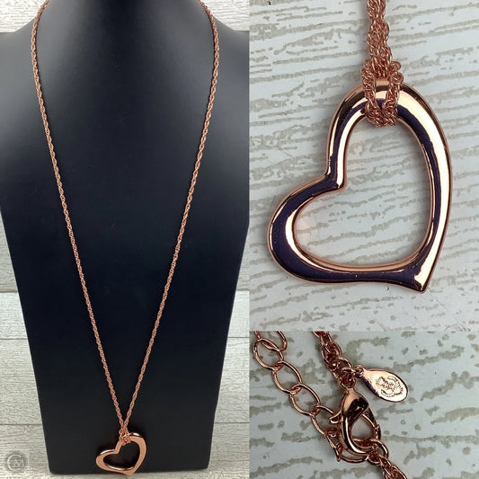 Necklace Charm By Clothes Mentor