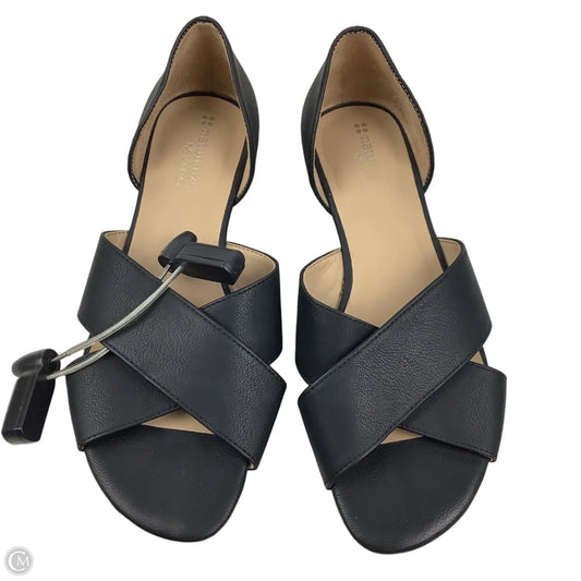 Sandals Flats By Naturalizer In Black, Size: 6.5