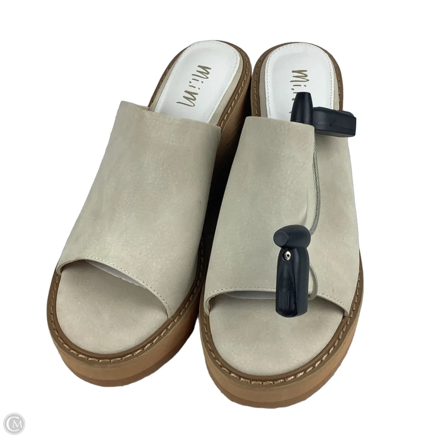 Shoes Heels Wedge By Cmc In Beige, Size: 8