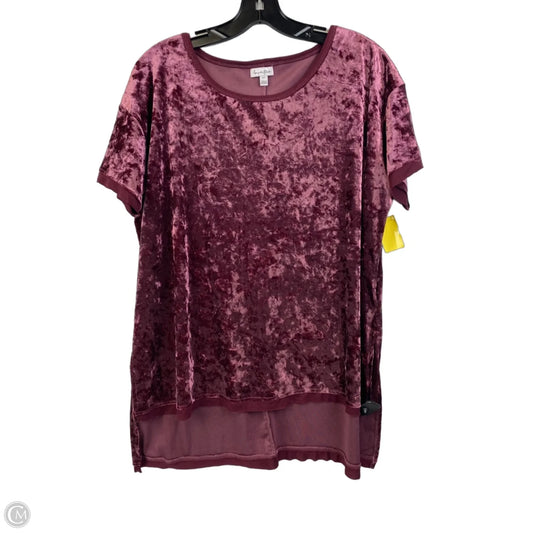 Top Short Sleeve By Love Fire In Maroon, Size: L