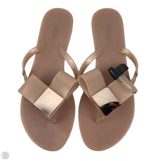 Sandals Flats By Clothes Mentor In Beige, Estimated Size: 7