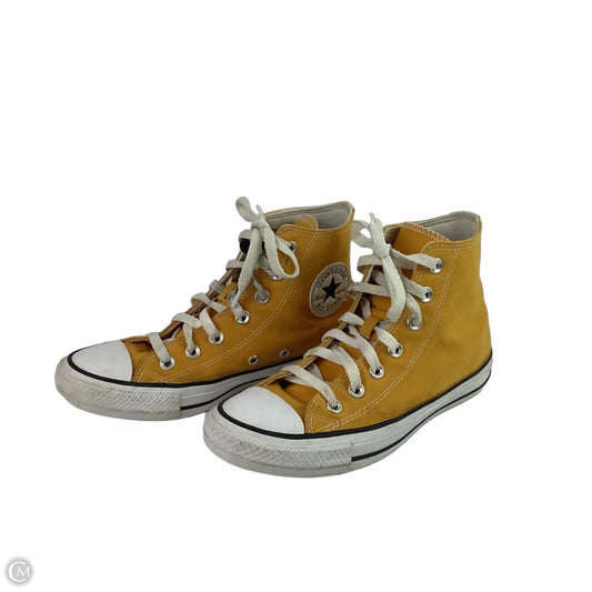 Shoes Sneakers By Converse In White & Yellow, Size: 7