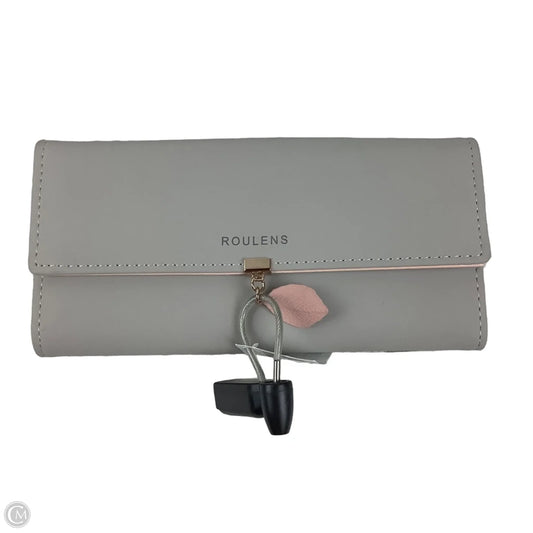 Wallet By Clothes Mentor, Size: Medium