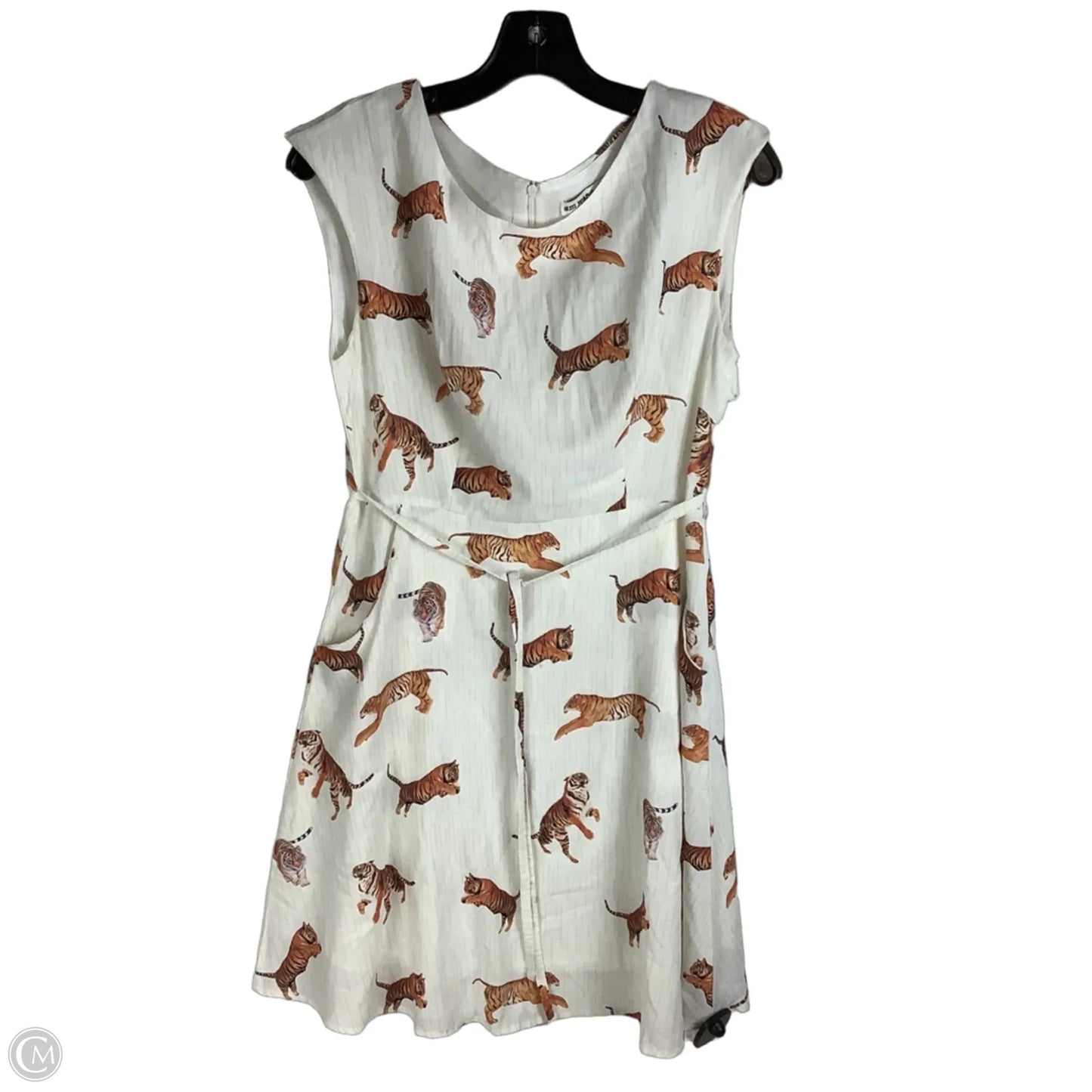 Dress Casual Short By Clothes Mentor In Animal Print, Size: S