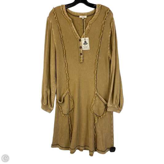 Dress Casual Short By Easel In Beige, Size: M