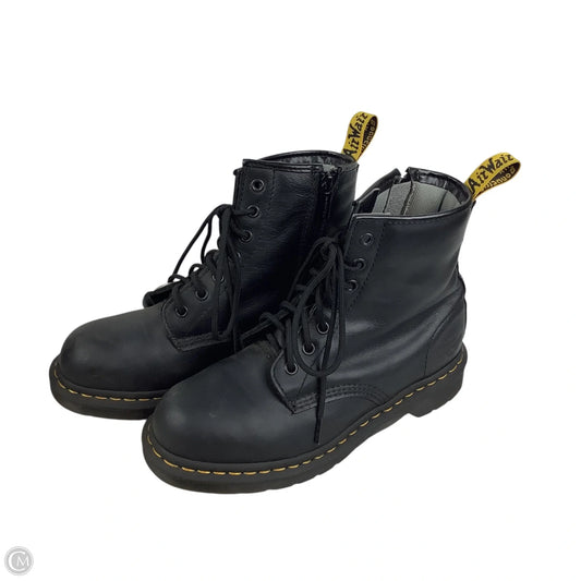 Boots Ankle Flats By Dr Martens In Black, Size: 8
