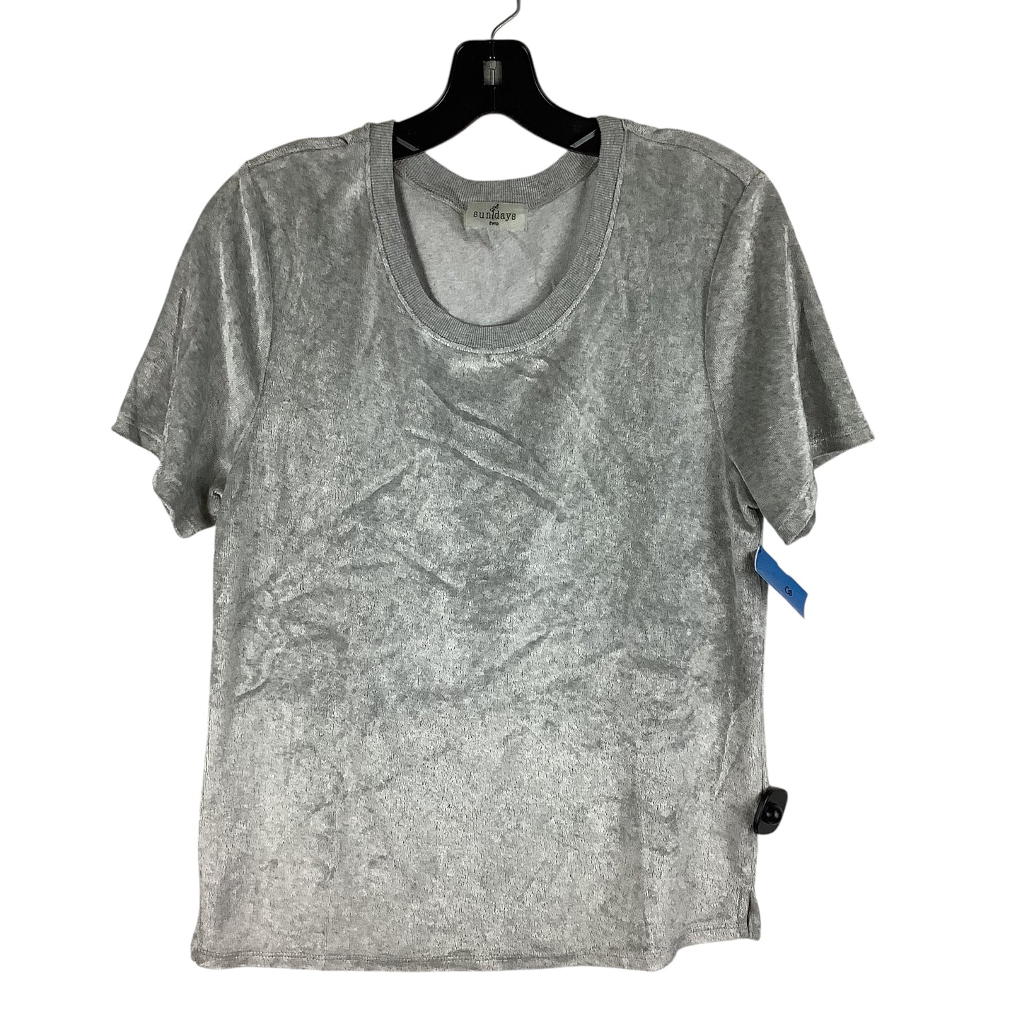 Top Short Sleeve By Cmc In Grey, Size: 2