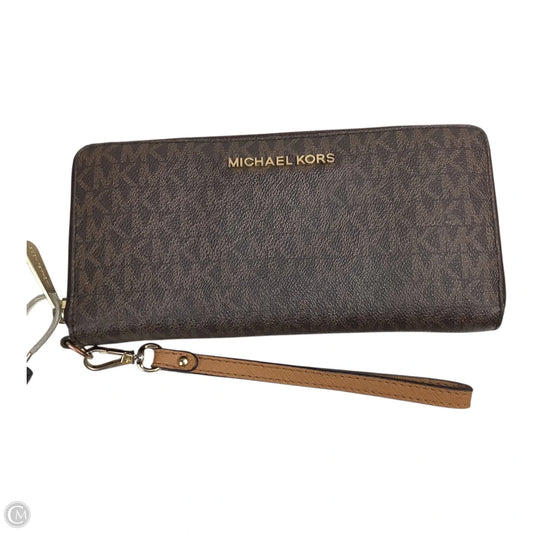 Wristlet Designer By Michael Kors, Size: Medium