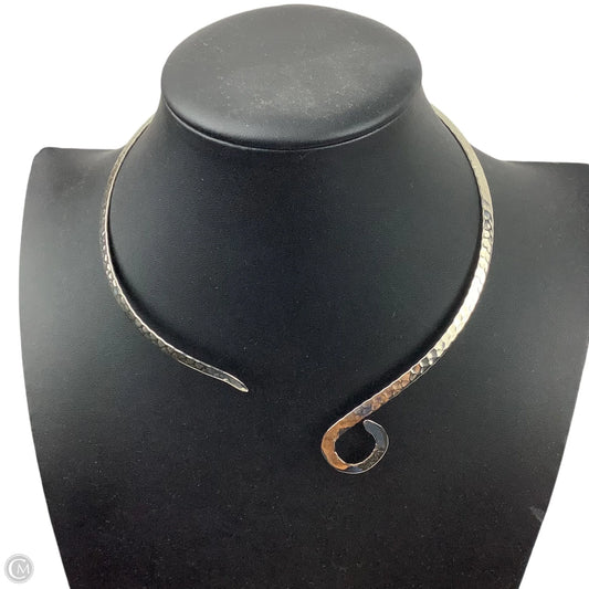 Necklace Choker & Collar By Clothes Mentor