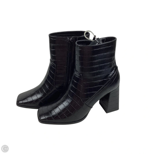 Boots Ankle Heels By Cmc In Black, Size: 8