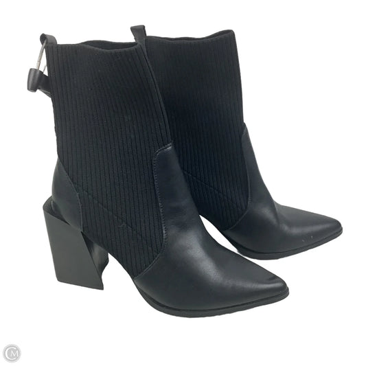 Boots Ankle Heels By Clothes Mentor In Black, Size: 10