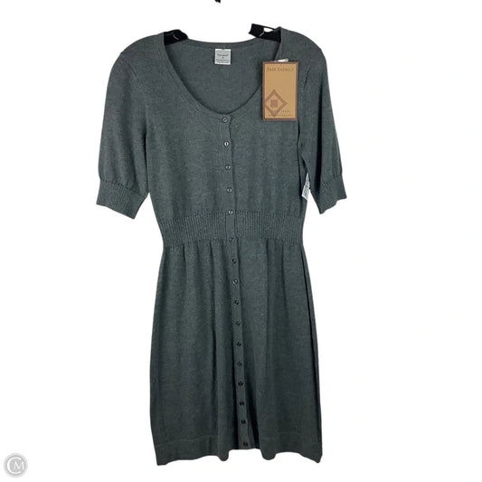 Dress Sweater By Clothes Mentor In Grey, Size: S