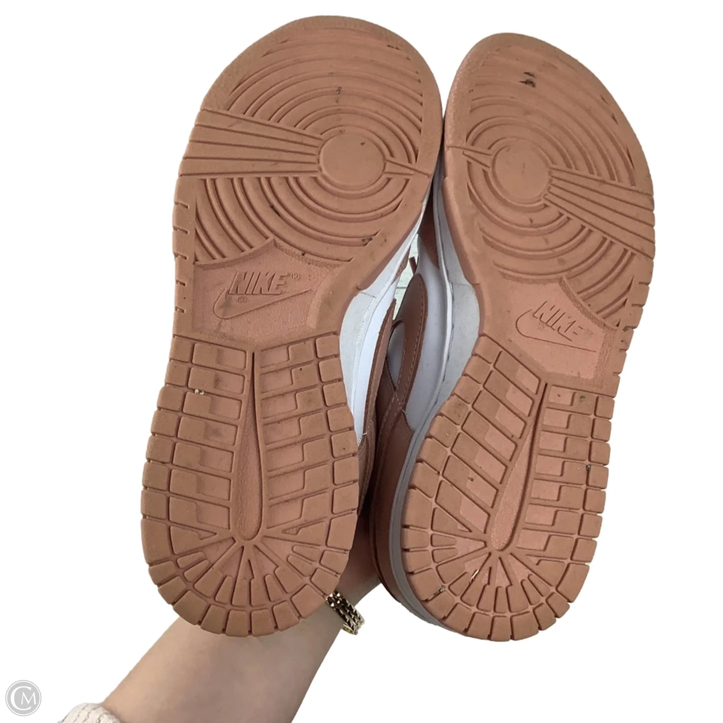 Shoes Athletic By Nike In Pink & White, Size: 9