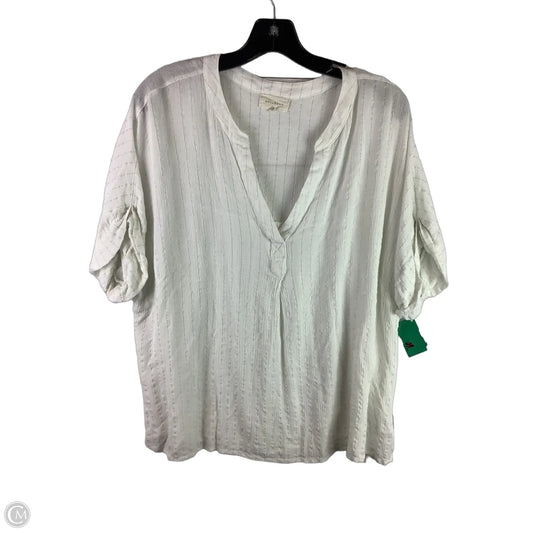Top Short Sleeve By Melloday In White, Size: 2x