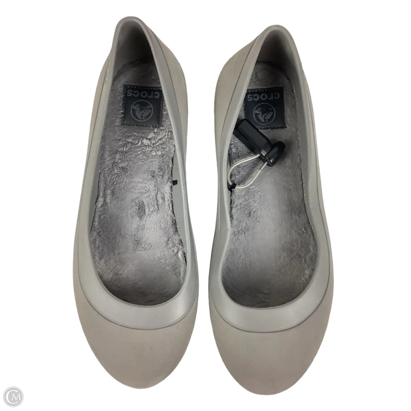 Shoes Flats By Crocs In Grey, Size: 9