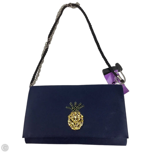 Clutch By Nina, Size: Medium