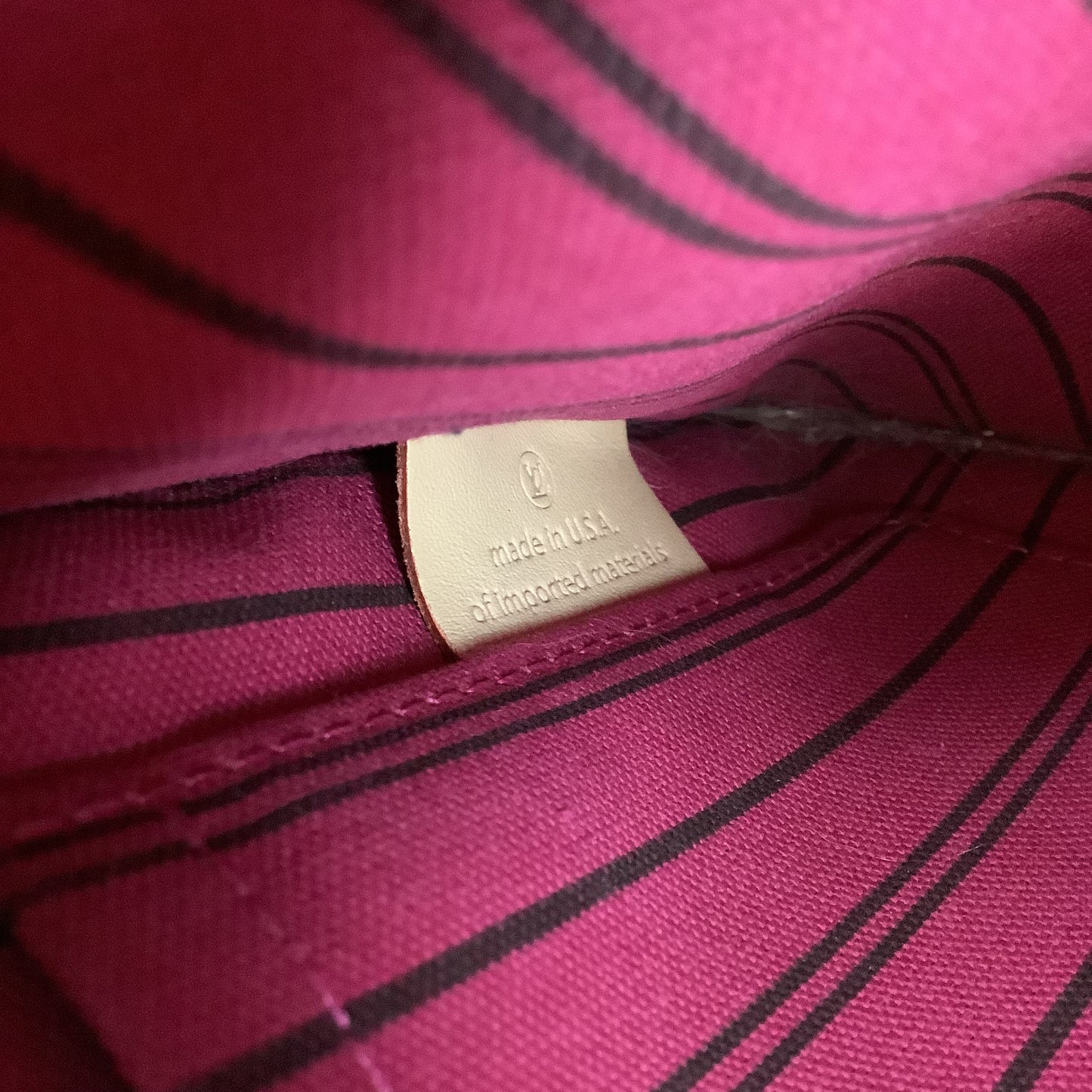 Wristlet Luxury Designer By Louis Vuitton, Size: Medium