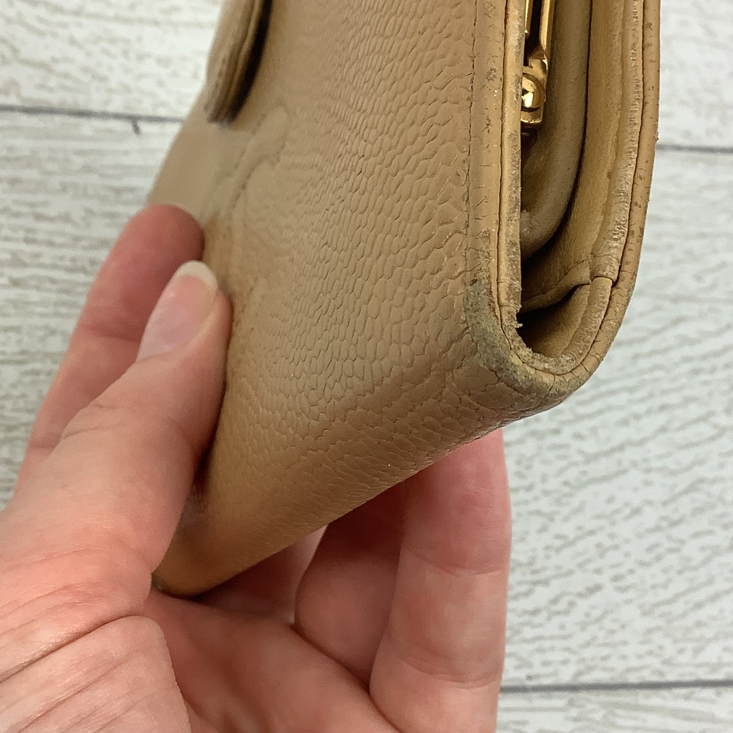 Wallet Luxury Designer By Chanel, Size: Medium
