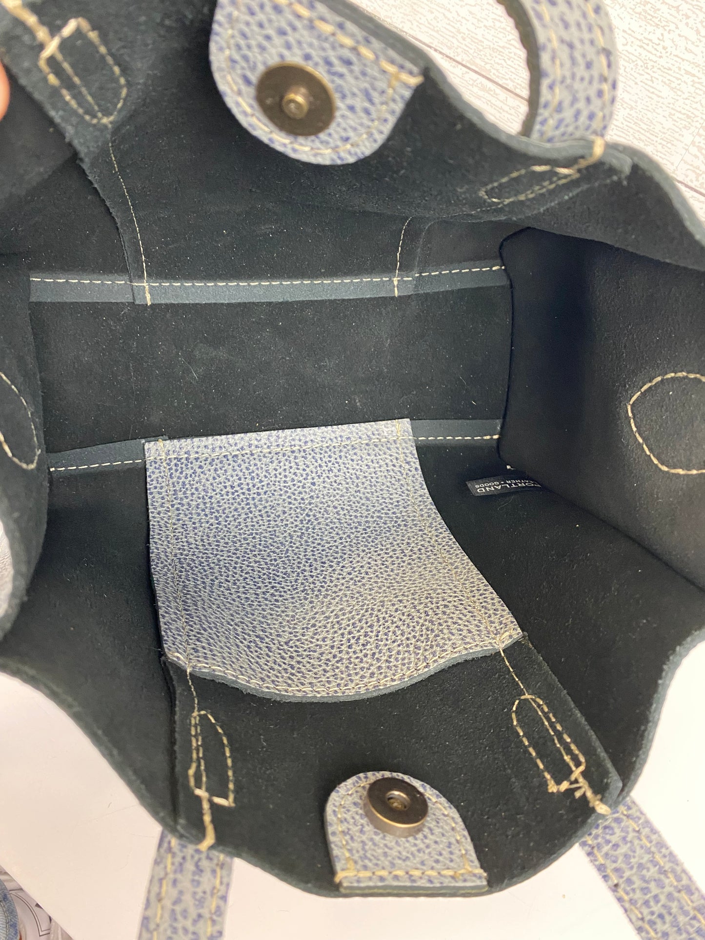 Handbag Leather By Portland Leather, Size: Medium