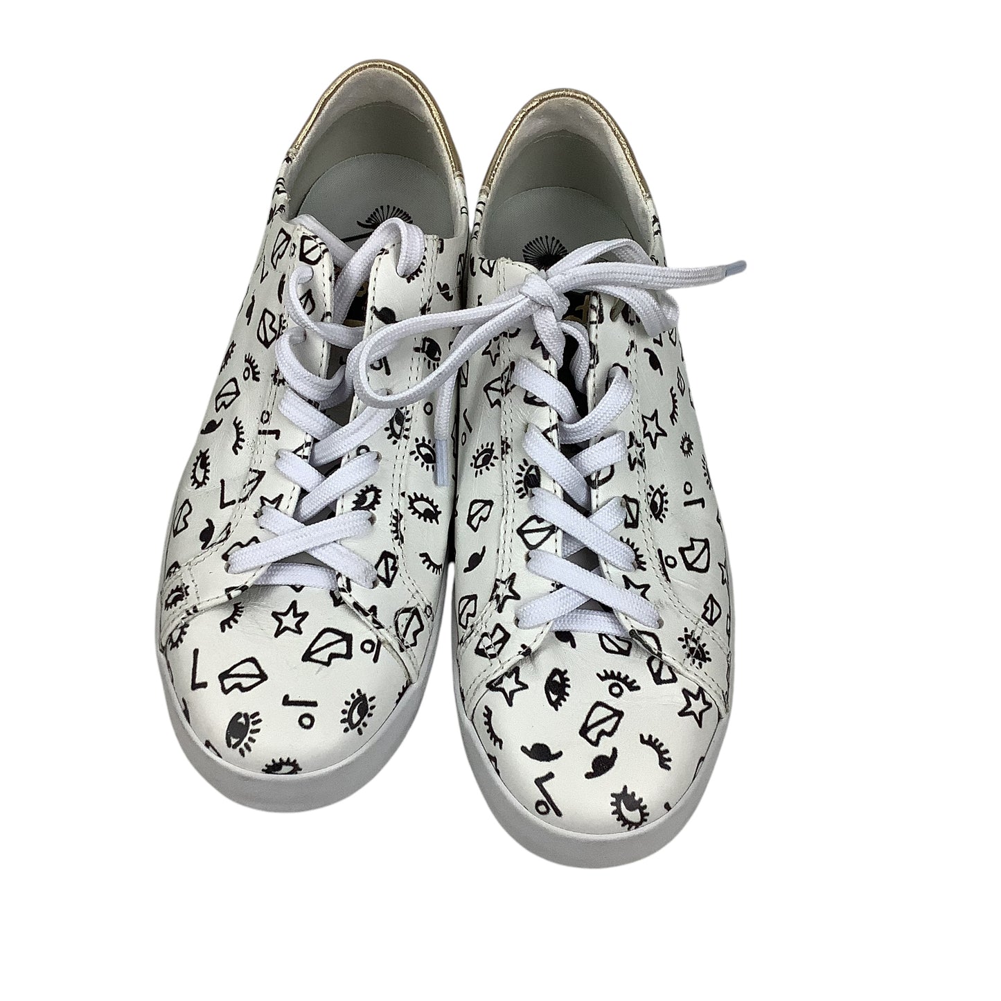 Shoes Sneakers By Clothes Mentor In White, Size: 7