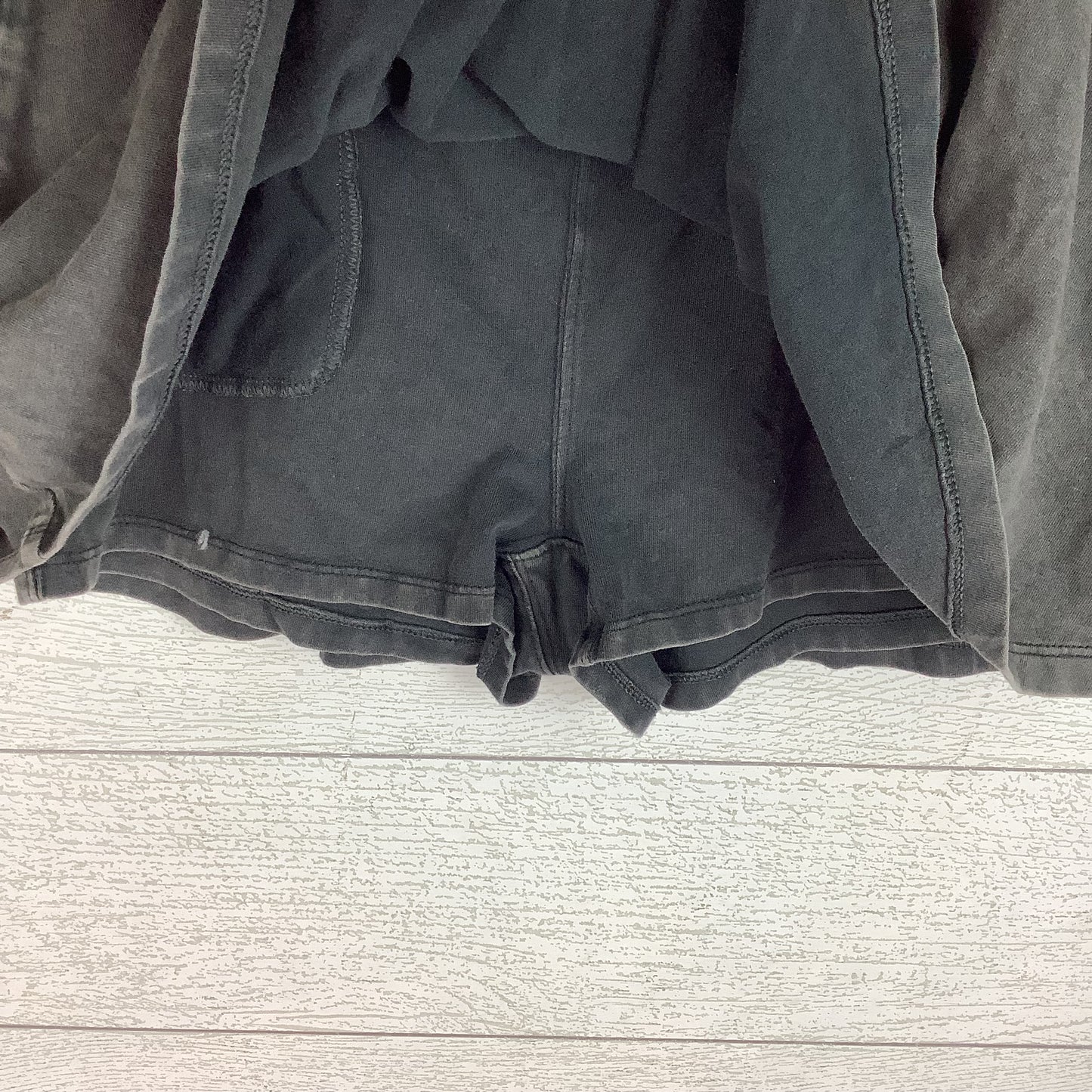 Skort By Free People In Grey, Size: L