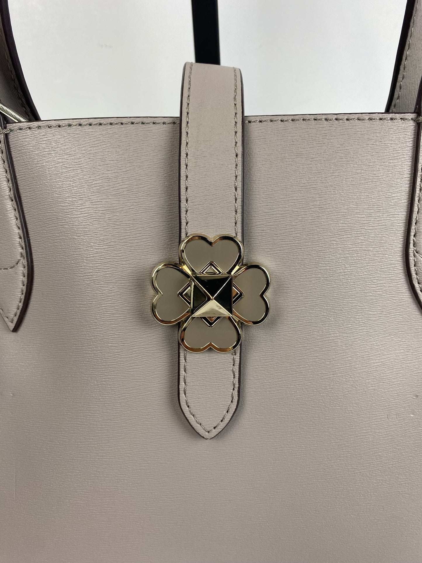 Handbag Designer By Kate Spade, Size: Medium