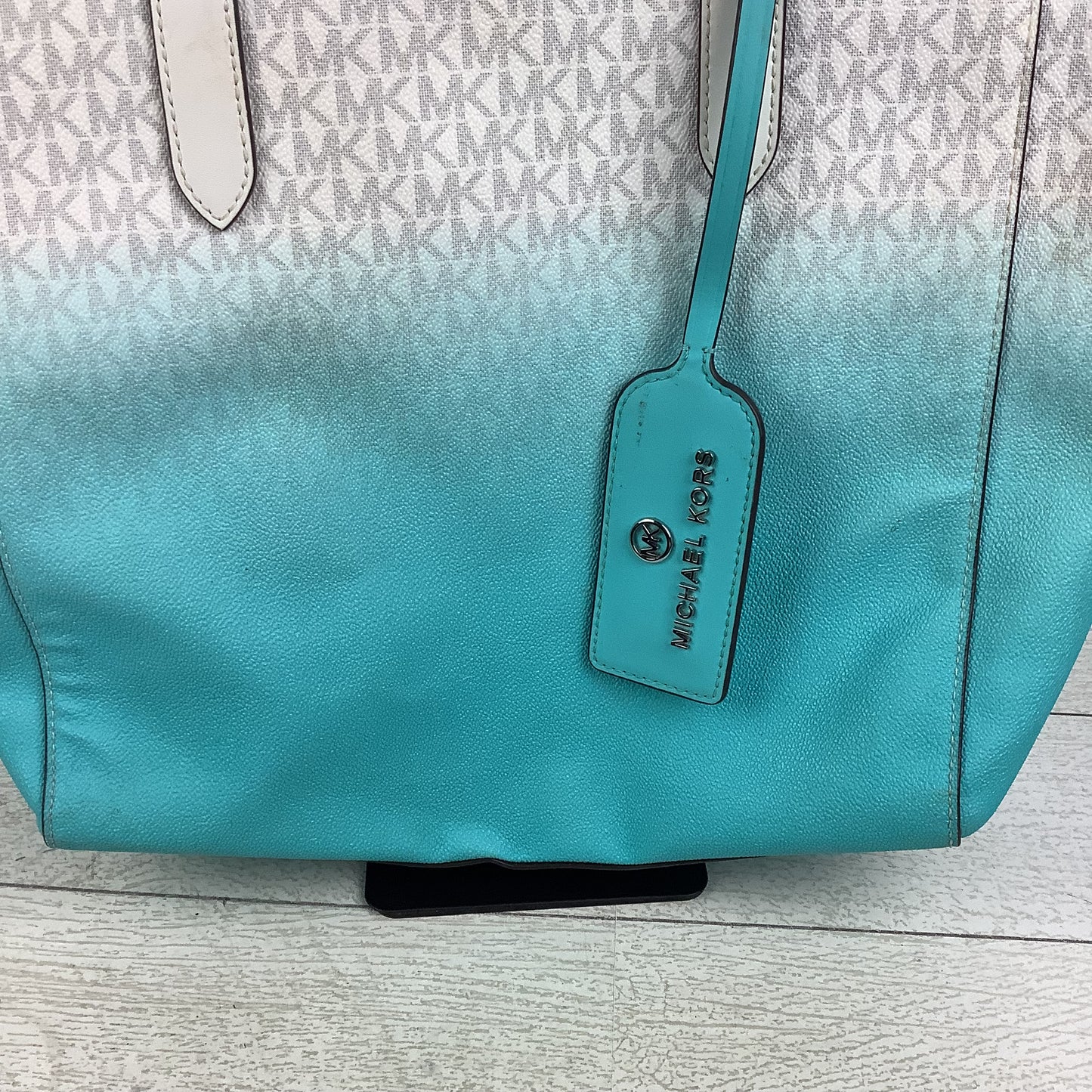 Handbag Designer By Michael Kors, Size: Medium