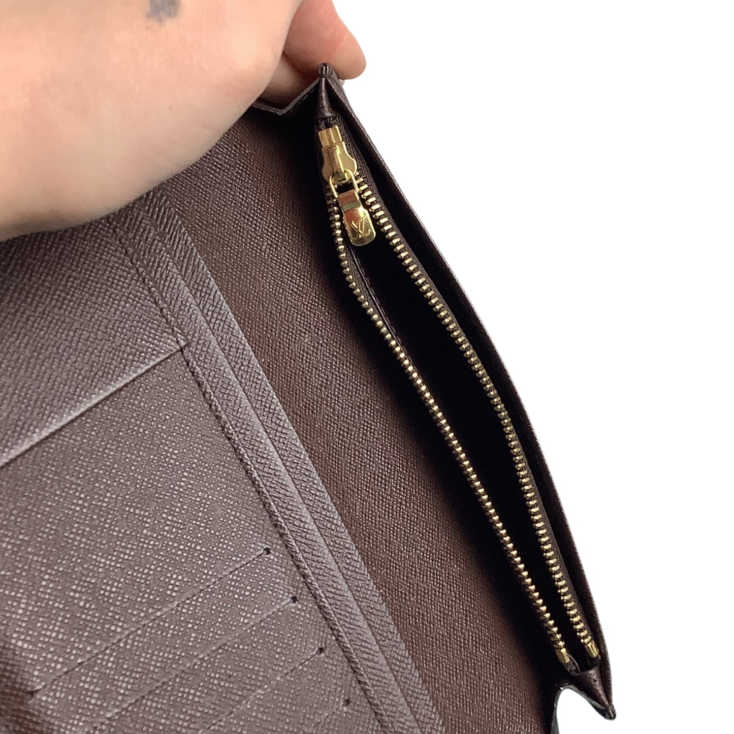 Wallet Luxury Designer By Louis Vuitton, Size: Medium