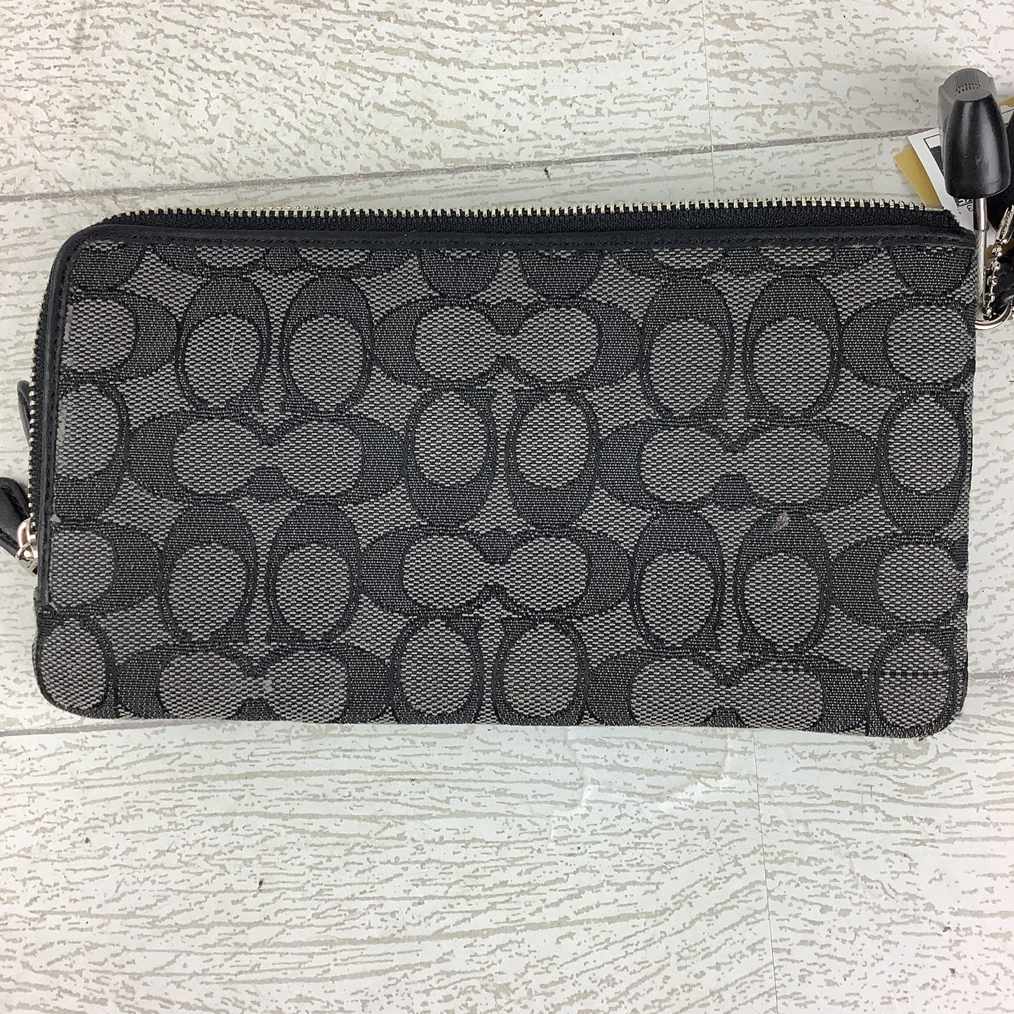 Wristlet Designer By Coach, Size: Medium